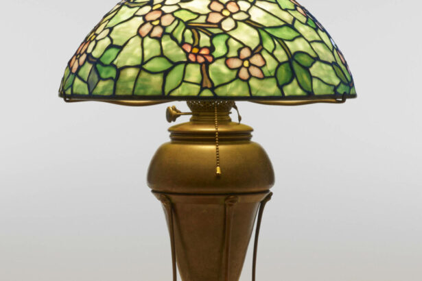 how-to-authenticate-and-value-lampen-tiffany